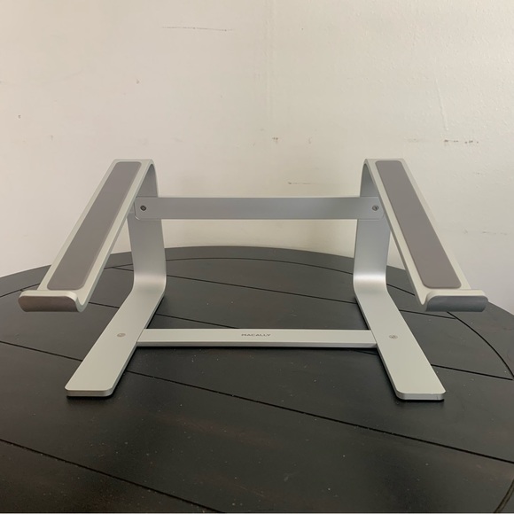 Macally Laptop Stand for Desk - Aluminum Laptop Riser Stand for Desk - Ergonomic - Picture 2 of 11